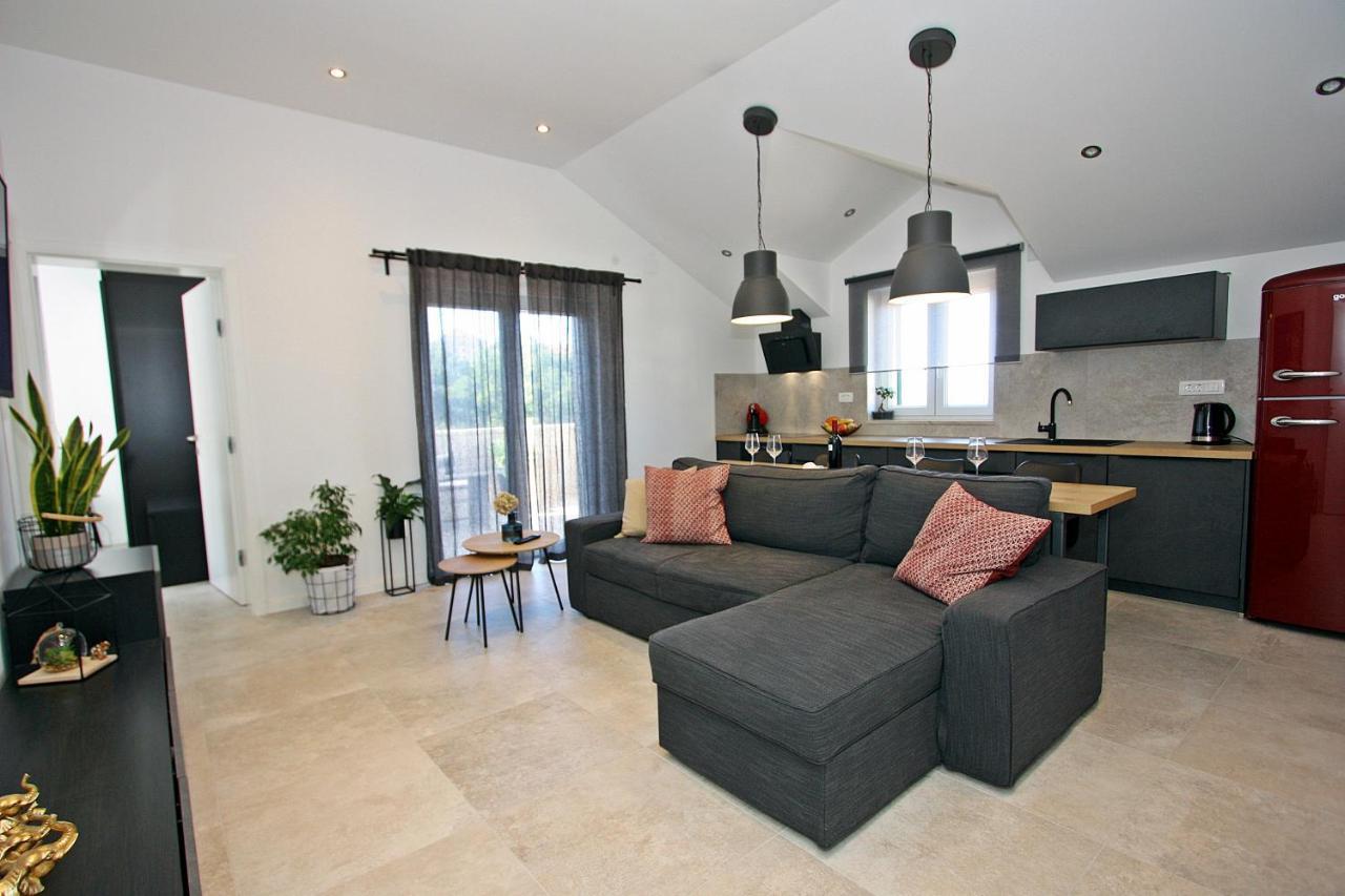 Apartman Gajka Supetar Extérieur photo