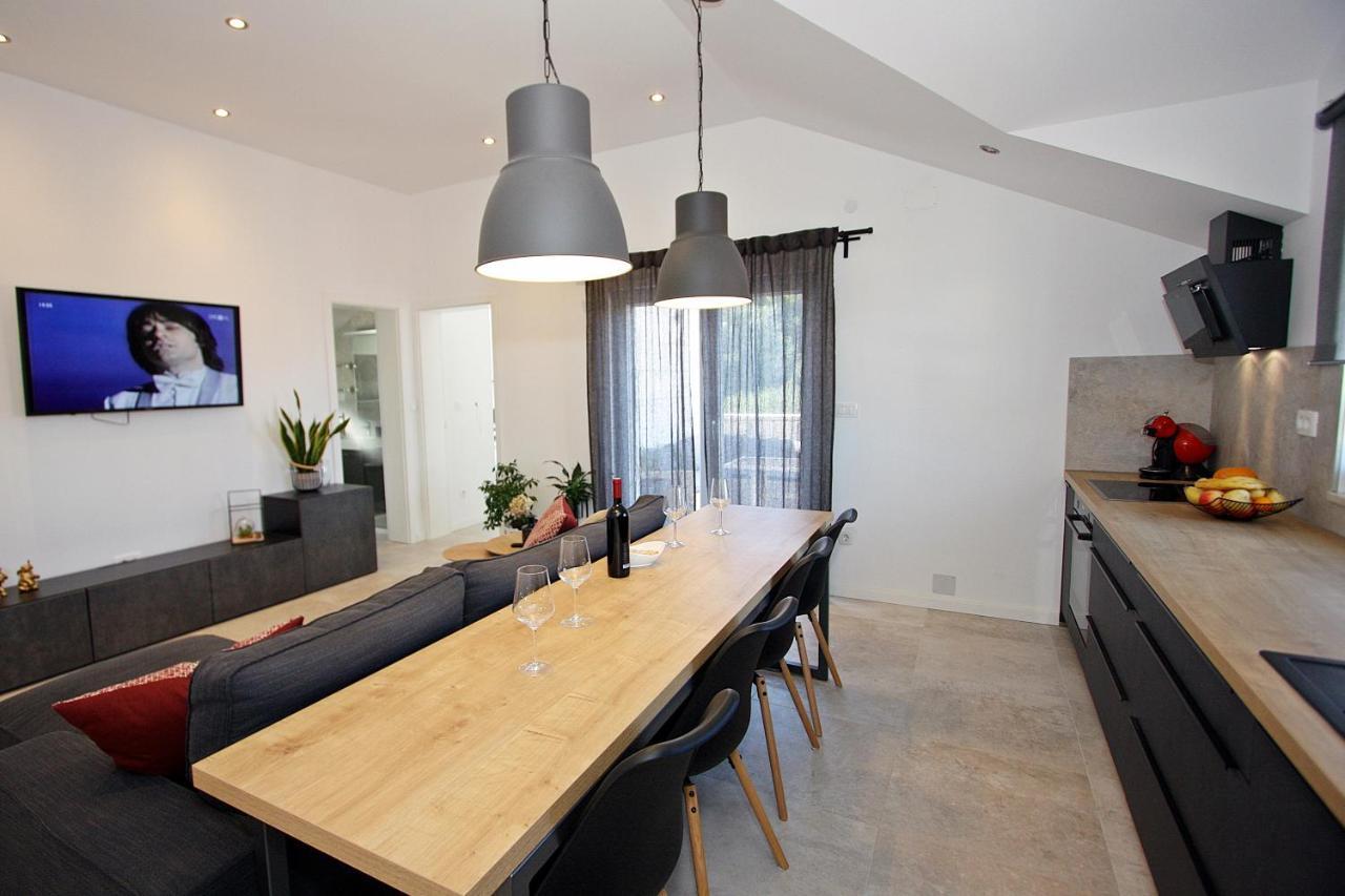 Apartman Gajka Supetar Extérieur photo